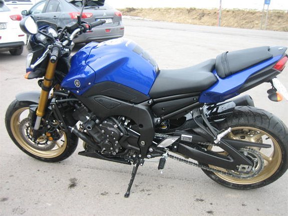 Тест-драйв мотоцикла Yamaha FZ8N