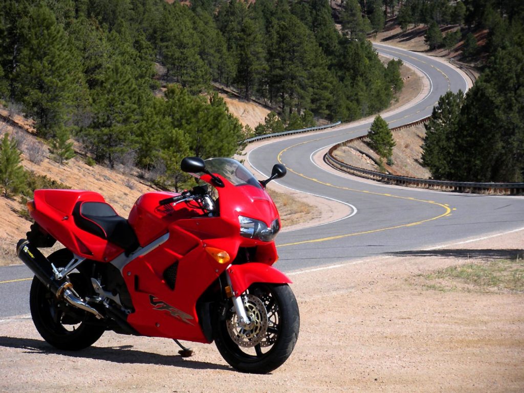 Мотоцикл хонда vfr 800 interceptor - один из лучших экземпляров в классе