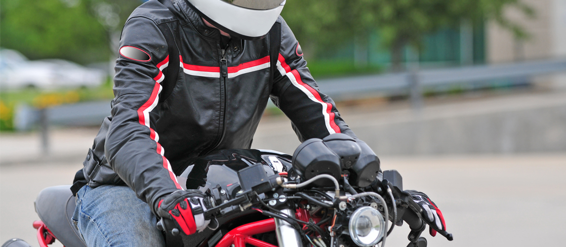 Советы байкеров: как выбрать очки для езды на мотоцикле