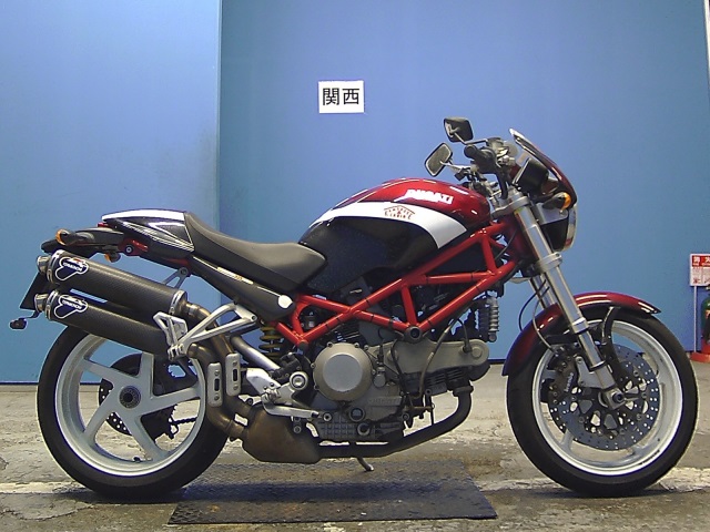 Ducati s2r 1000