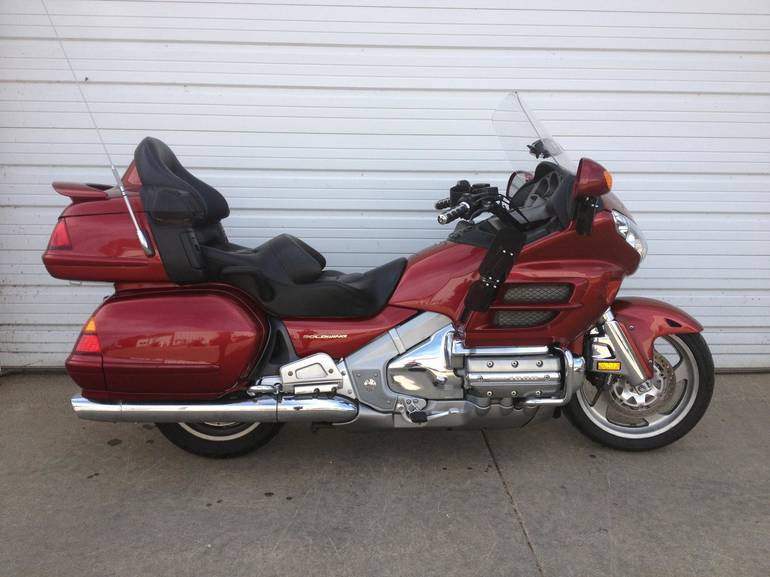 РњРѕС‚РѕС†РёРєР» Honda Goldwing 2001