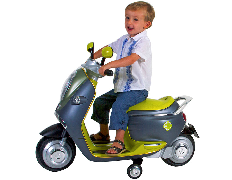 Скутер — лучший подарок для детей