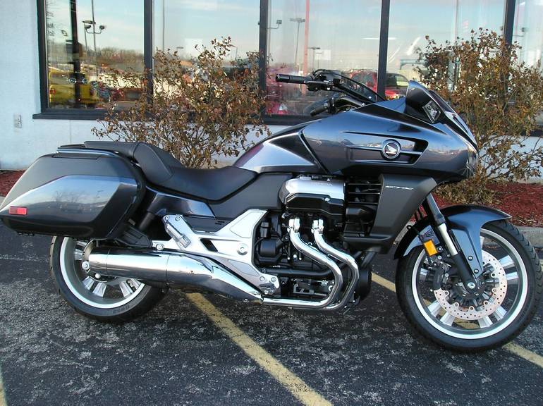 Обзор мотоцикла honda ctx1300