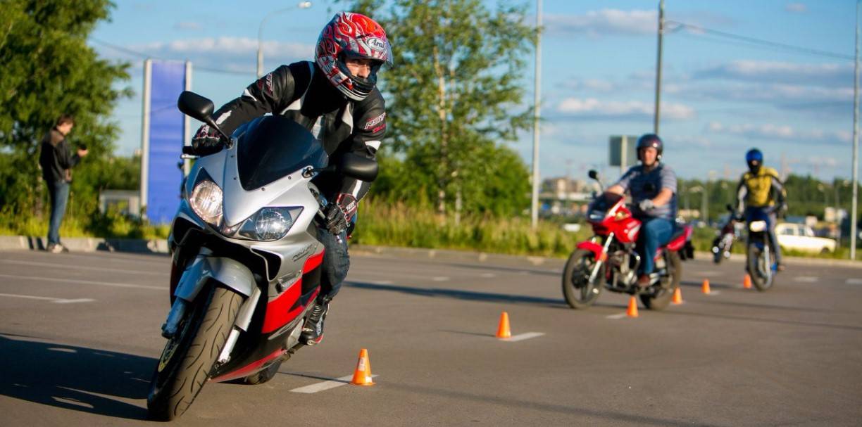 Как получить права на мотоцикл: обучение и экзамен