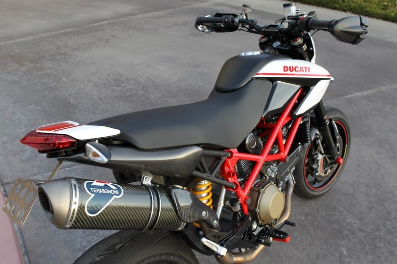 Ducati Hypermotard EVO 1100