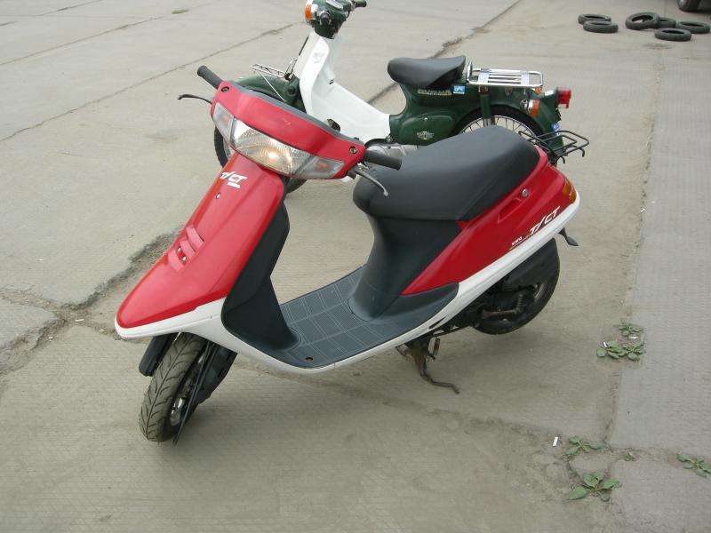 Honda tact af24. Honda Tact 24. Хонда такт af24. Скутер Хонда такт 24. Скутер Хонда Tact af24.