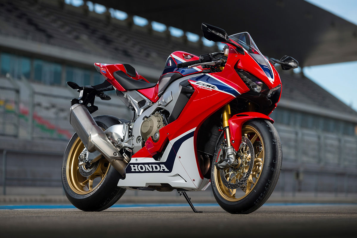 Хонда CBR 1100rr