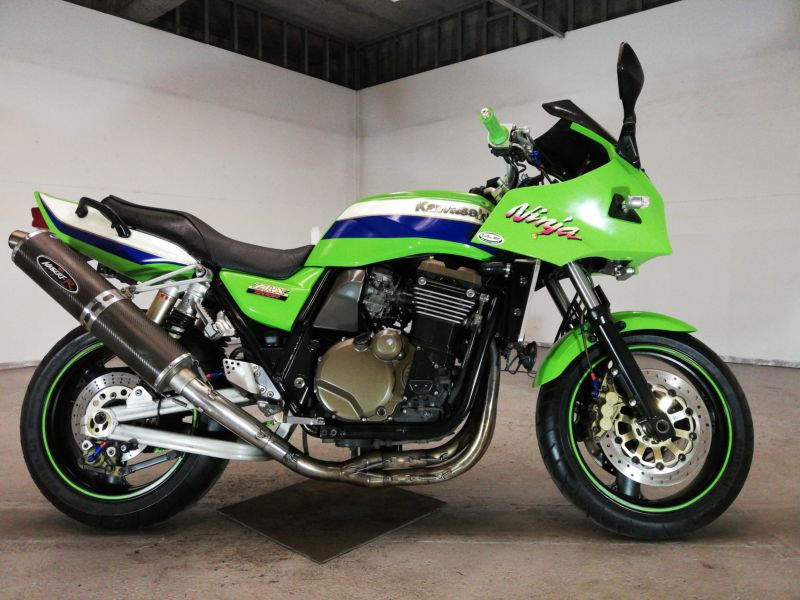 Kawasaki zrx 1100 - классический дорожный мотоцикл от кавасаки