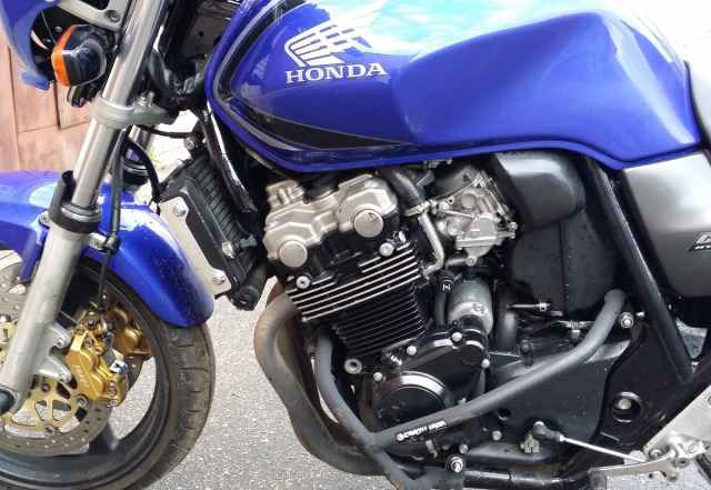 Мотоцикл honda cb400 super four abs 2010: освещаем детально