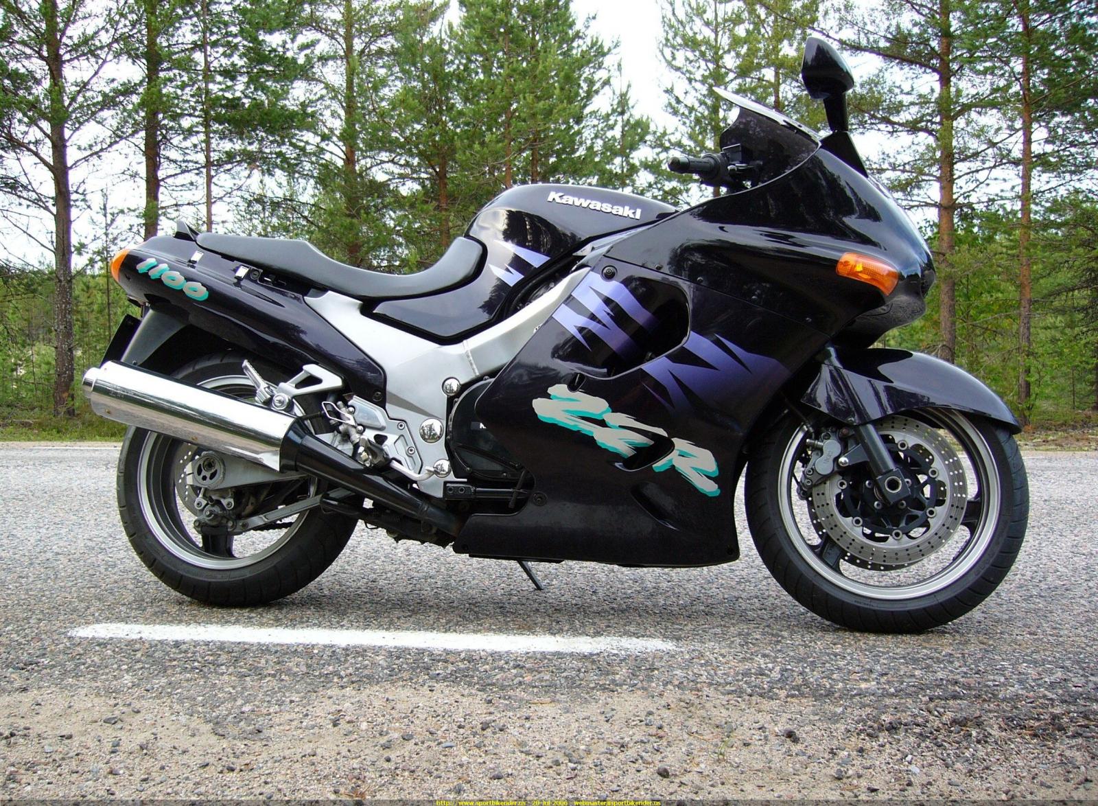 Тест-драйв мотоцикла Kawasaki ZZ-R1100