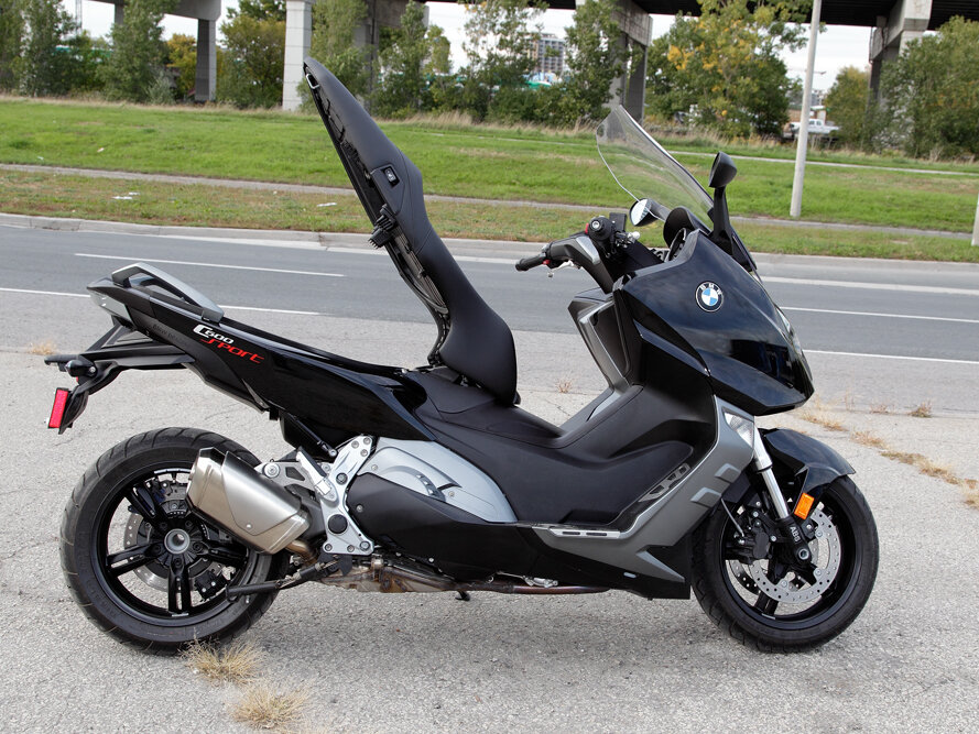 C 600 200. BMW c600 Sport. BMW c600 Sport 2013. Скутер БМВ 600 кубов. BMW 600 Sport.