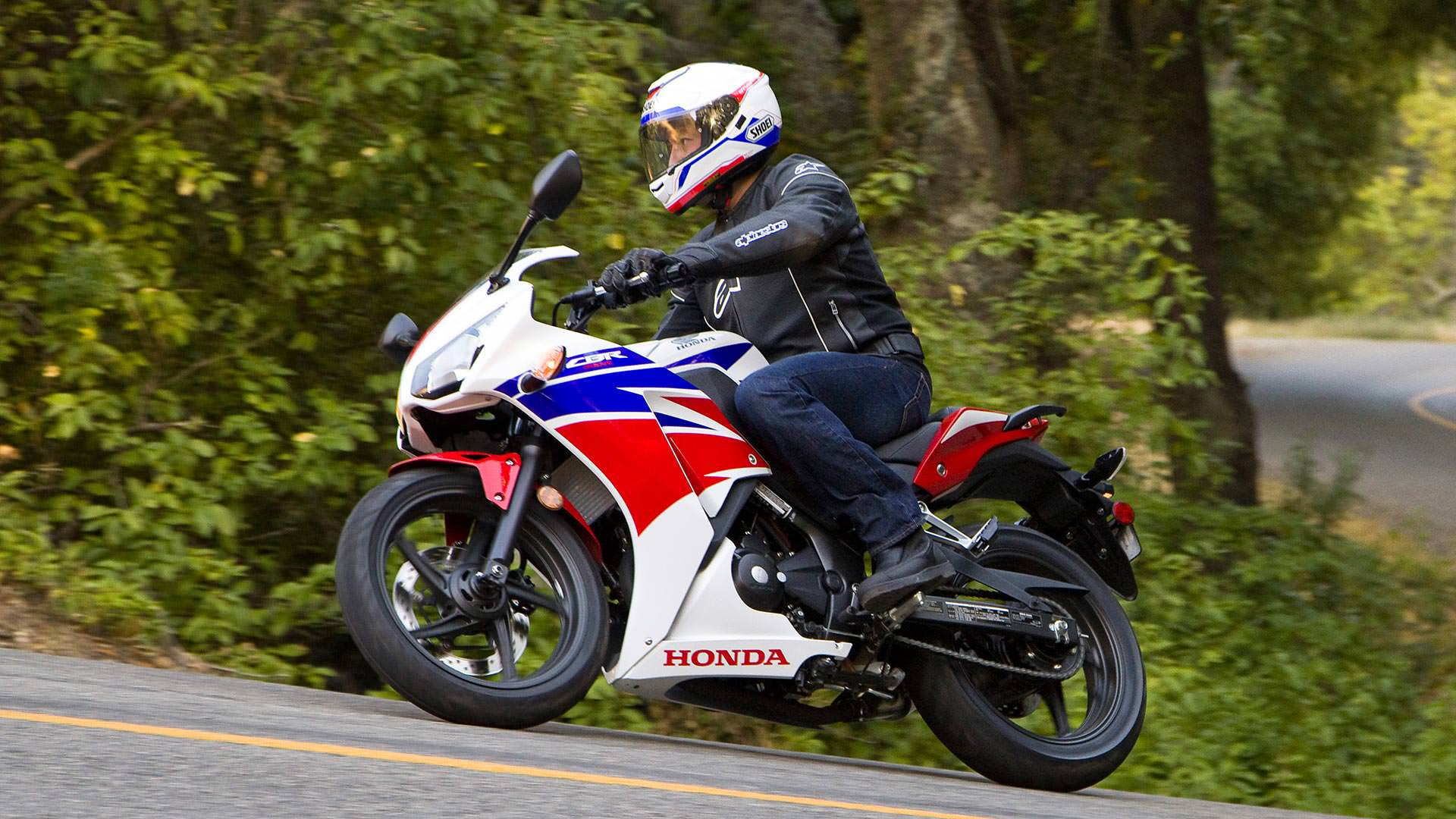 Тест-драйв мотоцикла Honda CBR 250R