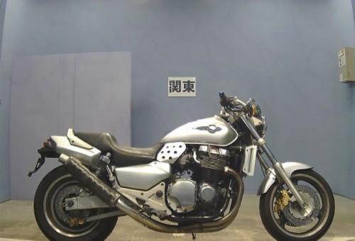Мотоцикл хонда x4 - высокая надежность и мощный мотор