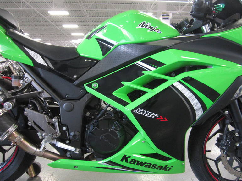 Мотоцикл kawasaki ninja 300 abs 2012: внимательный взгляд на вопрос