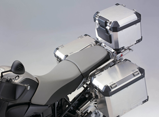 Багажник на спортивный мотоцикл своими руками. изготовление кофров для мотоцикла (40 фото)