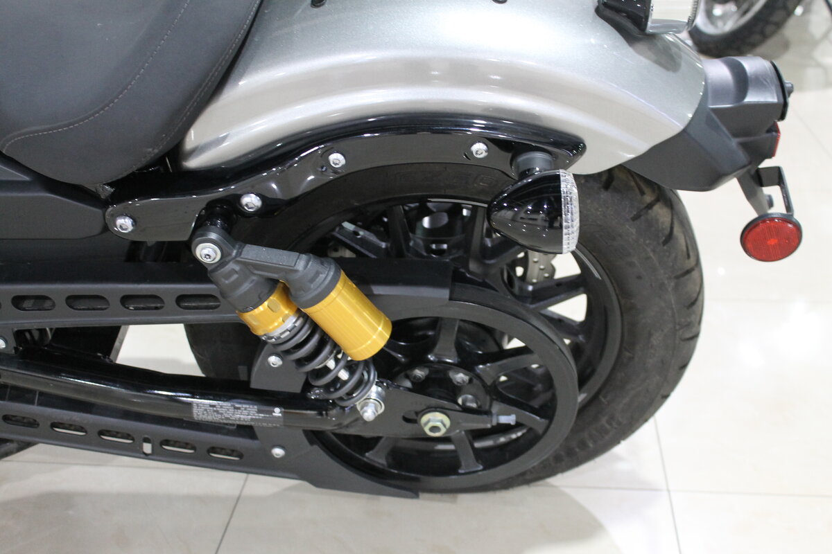 Тест-драйв мотоцикла Yamaha XV950 Bolt