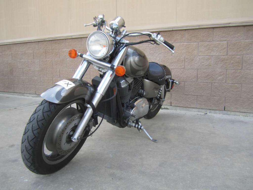 Мотоцикл honda vt 1100 c 1996: разбираемся основательно