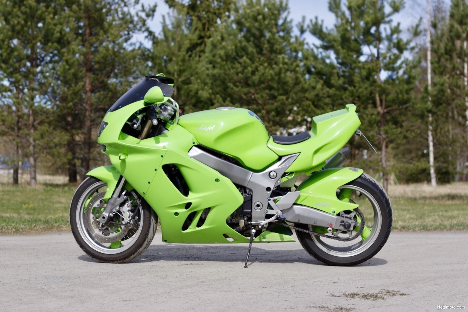 Тест-драйв мотоцикла Kawasaki ZX-9R
