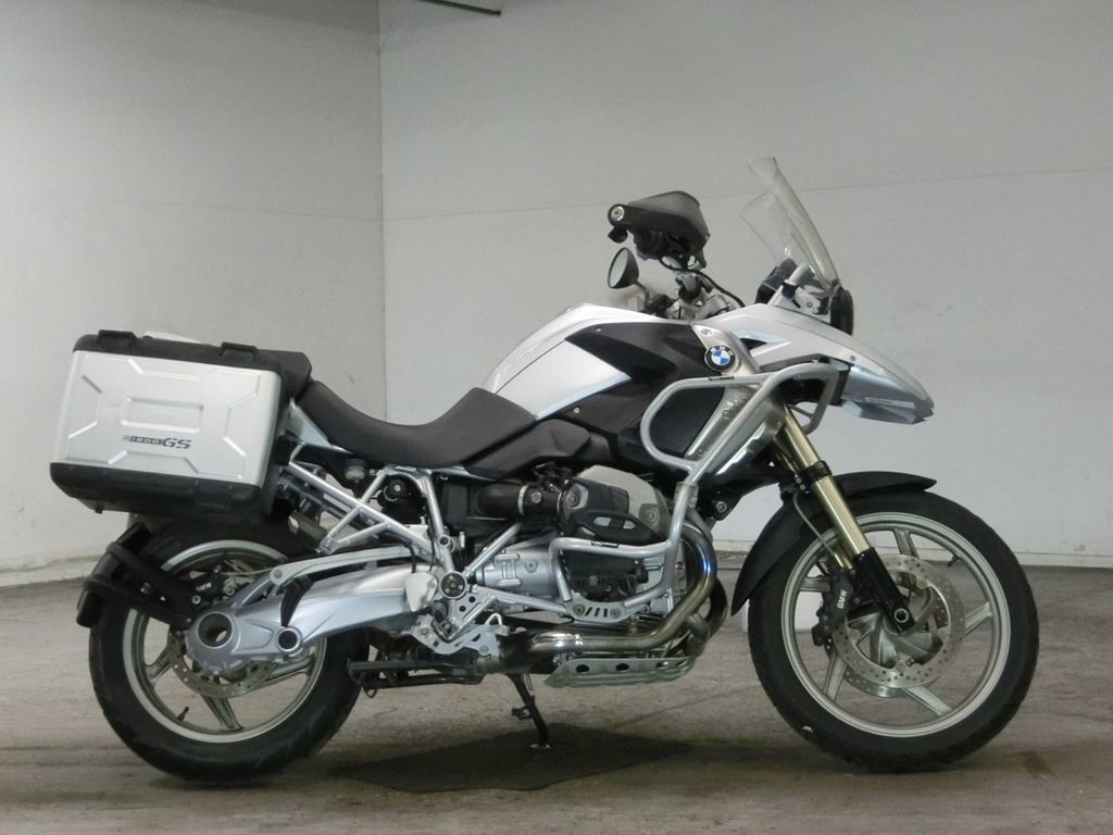 Мотоцикл bmw r1200gs 2012 — освещаем тщательно