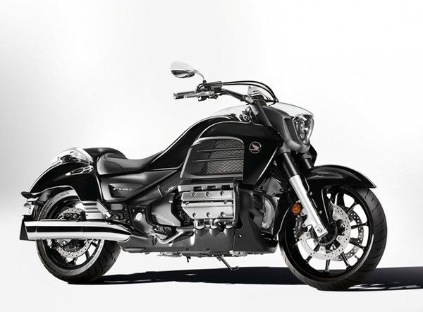 Мотоциклы с объемом двигателя 1800 см³