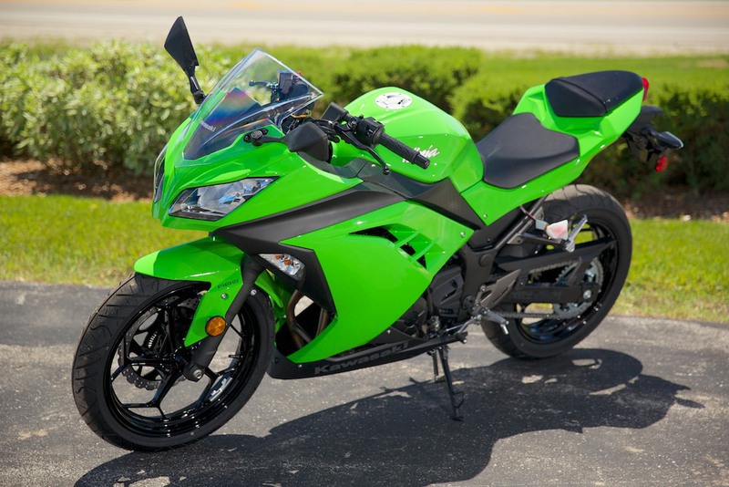 Мотоцикл Kawasaki Ninja (Кавасаки Ниндзя) 300 обзор: описание и технические характеристики