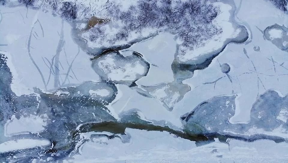 Стихи река скована льдом - сборник красивых стихов в доме солнца