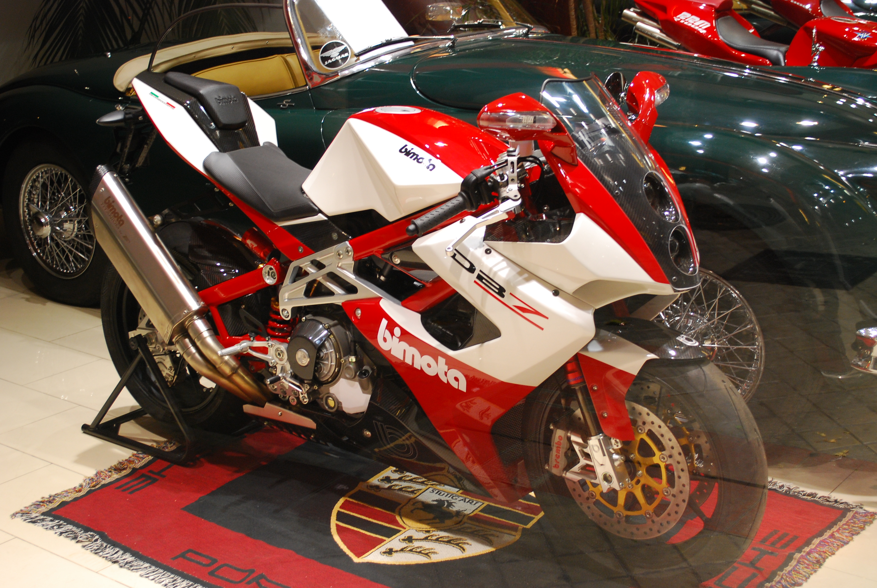 Bimota db9