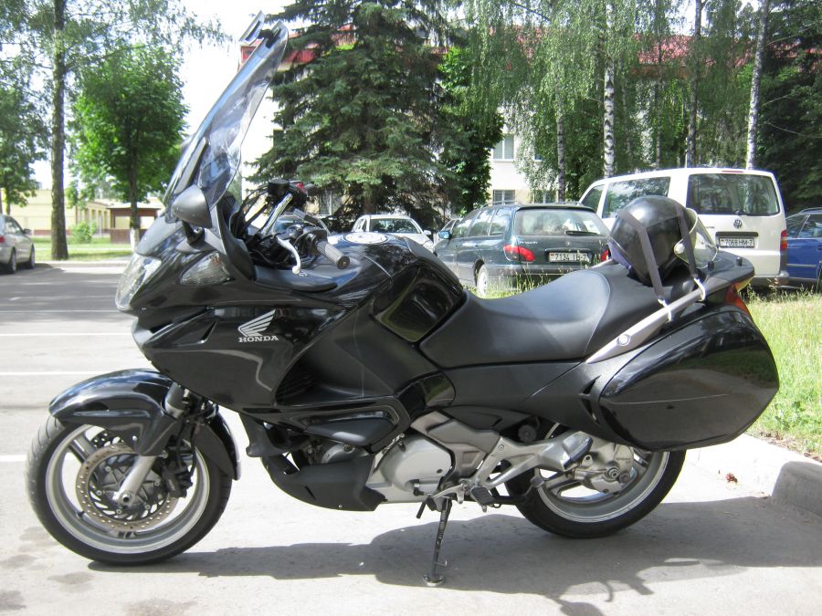 Обзор мотоцикла honda nt700v deauville