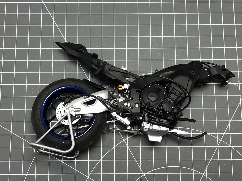 Тест-драйв мотоцикла Yamaha YZF-R1