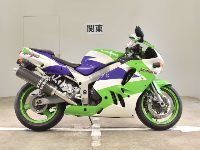 Тест-драйв мотоцикла Kawasaki ZX-9R