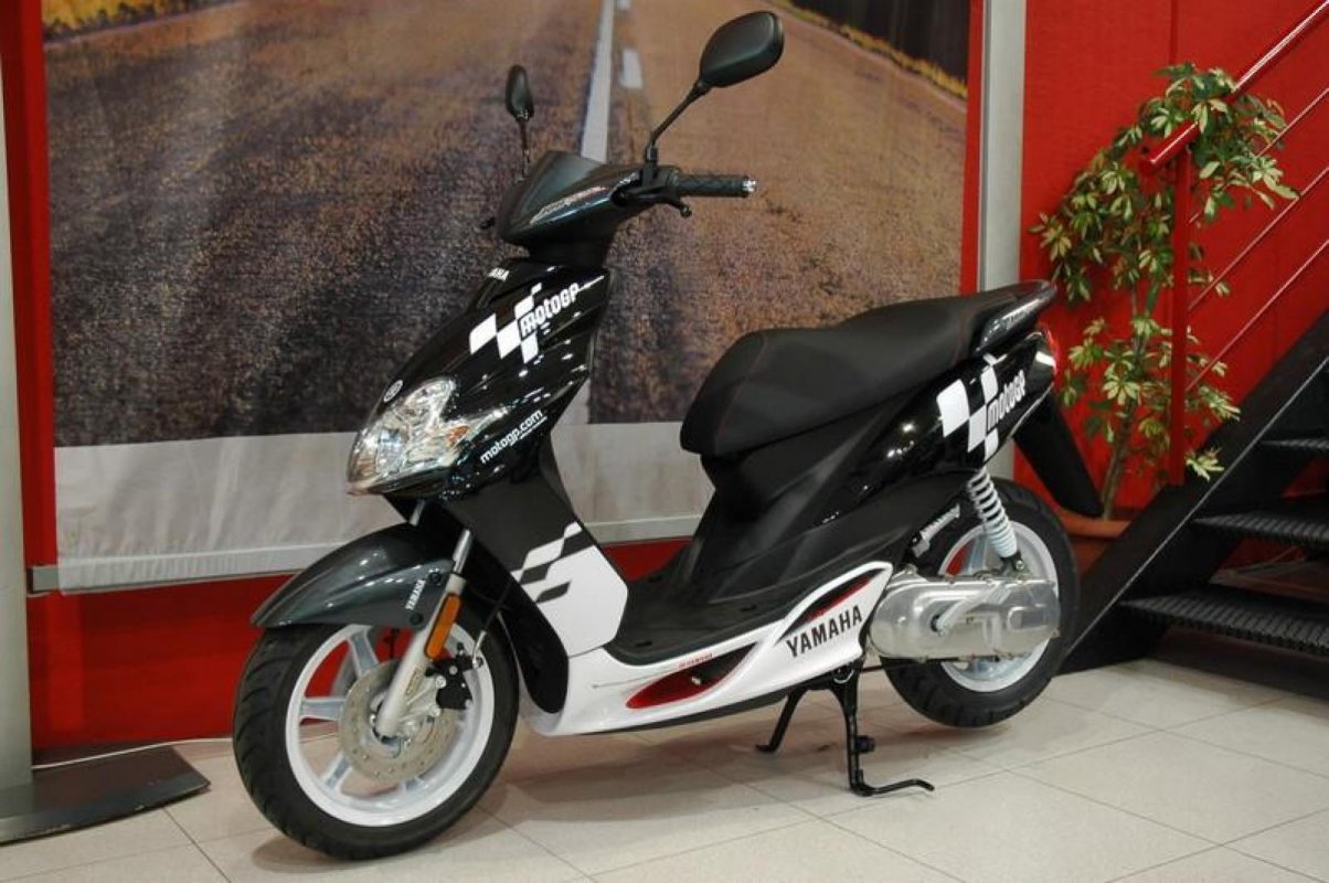 Yamaha jog r