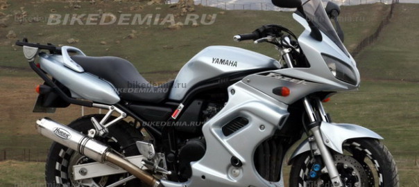Тест-драйв мотоцикла Yamaha FZS600
