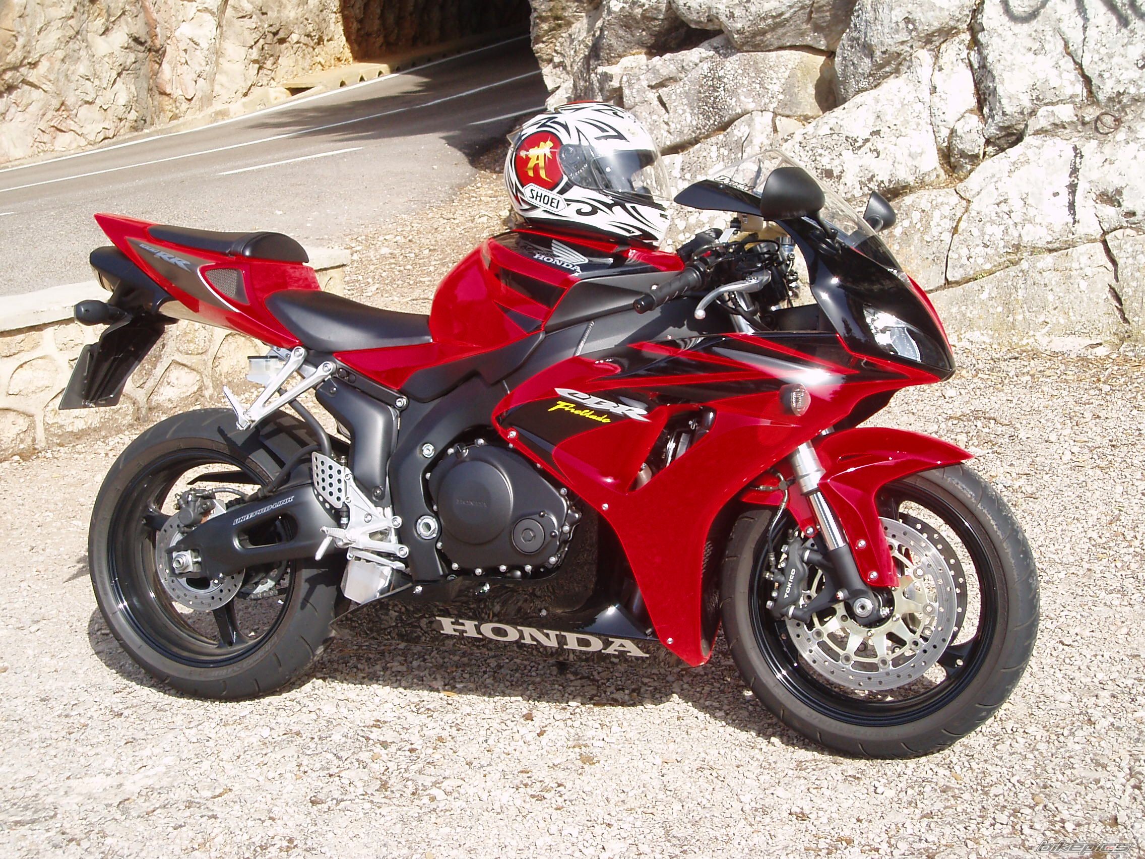 Honda 1000rr Red