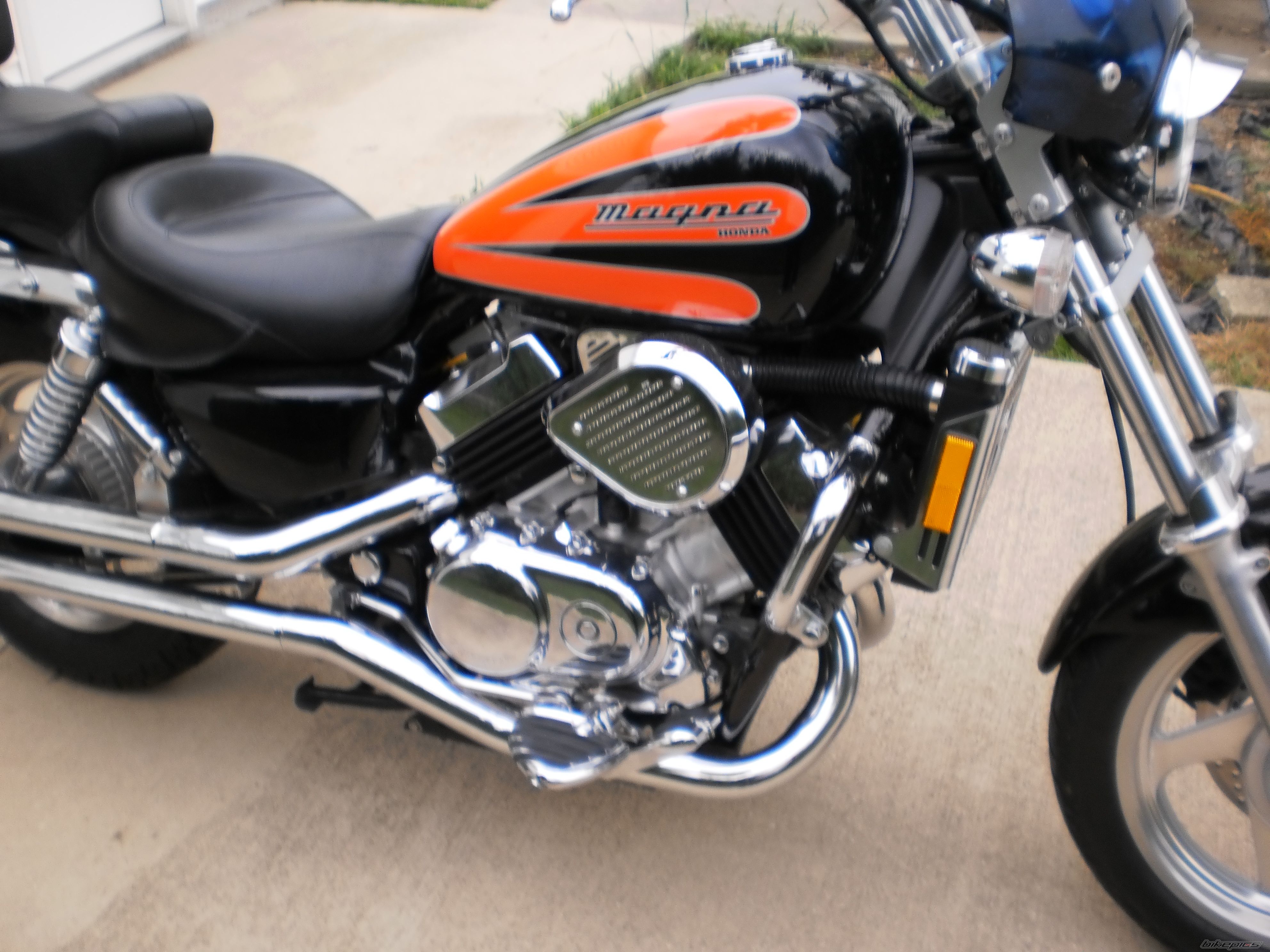 Honda VF 750 Magna (V45)