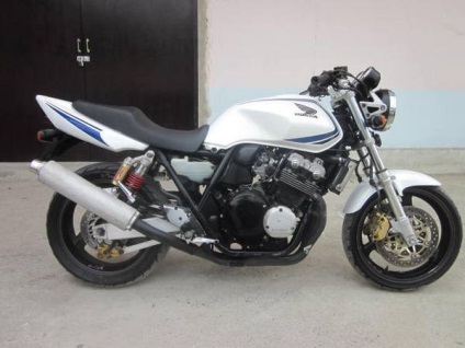 Мотоцикл Honda CB 400: технические характеристики и краткий обзор модели