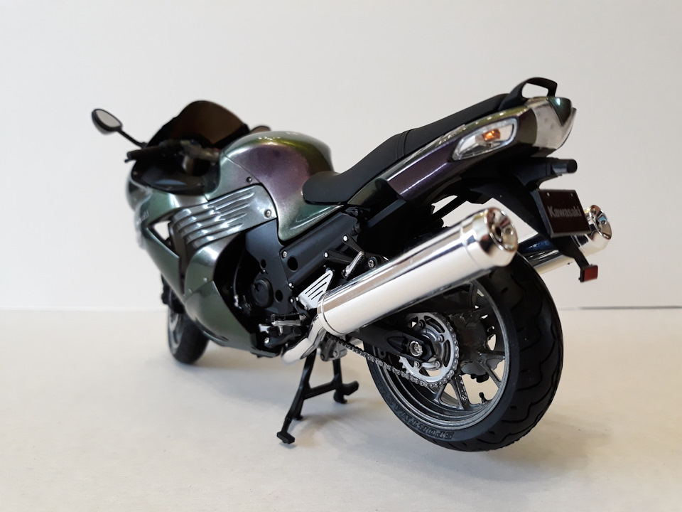 Информация по мотоциклу kawasaki zzr 1400 (zx-14r)