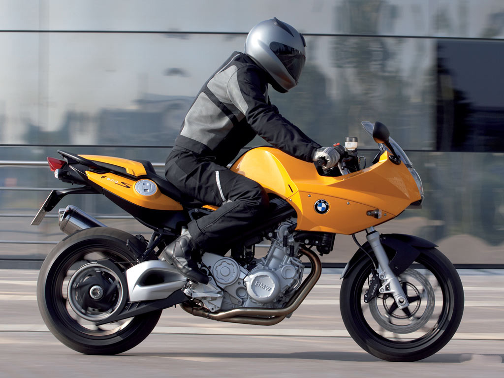 Мотоциклы БМВ: нестареющие традиции в мотопромышленности