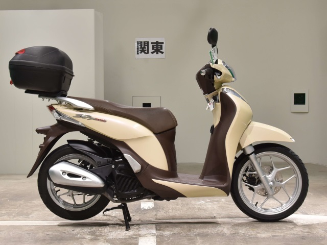 Обзор скутера Honda SH Mode 125