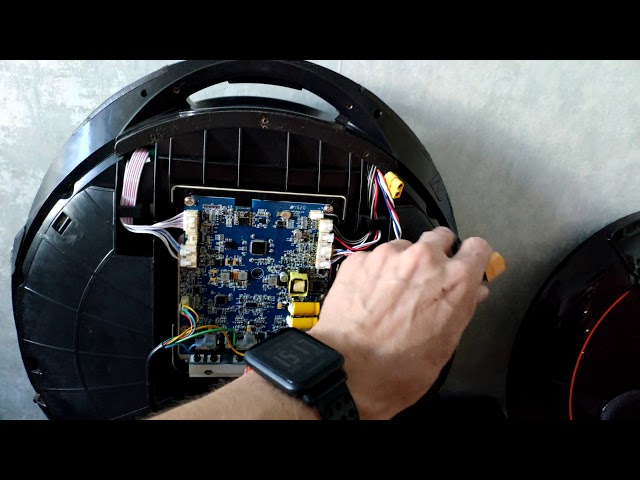 Как разобрать и сделать ремонт камеры заднего вида автомобиля своими руками