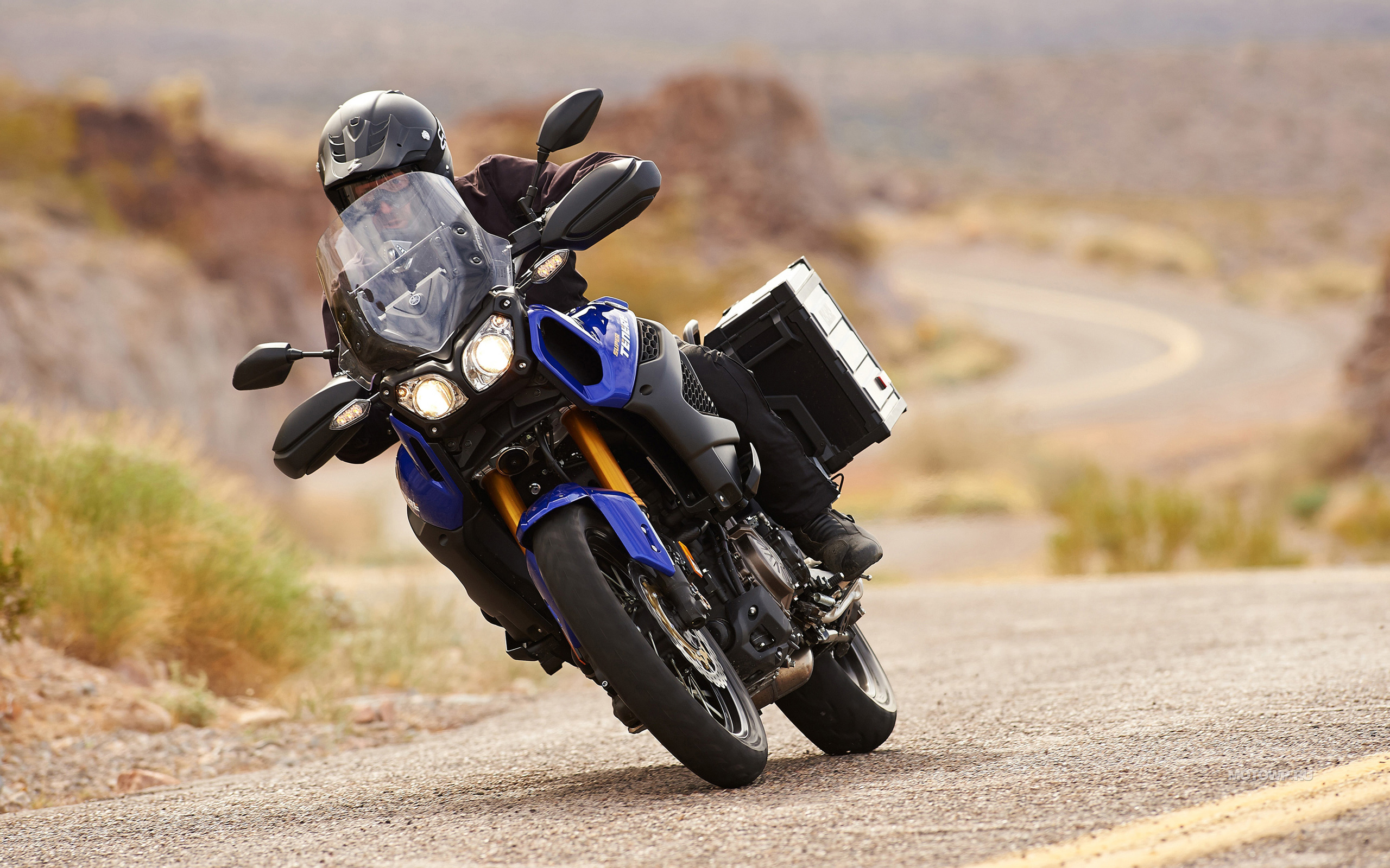 Тест-драйв мотоцикла Yamaha XT1200Z Super Tenere