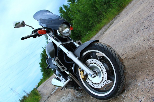 Мотоцикл honda x4 2002 — рассматриваем все нюансы
