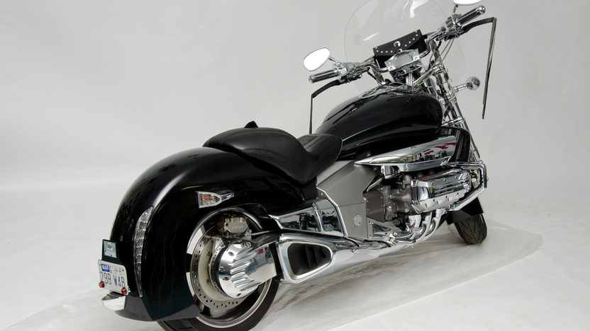 Honda nrx 1800 valkyrie rune - обзор, технические характеристики | mymot - каталог мотоциклов и все объявления об их продаже в одном месте