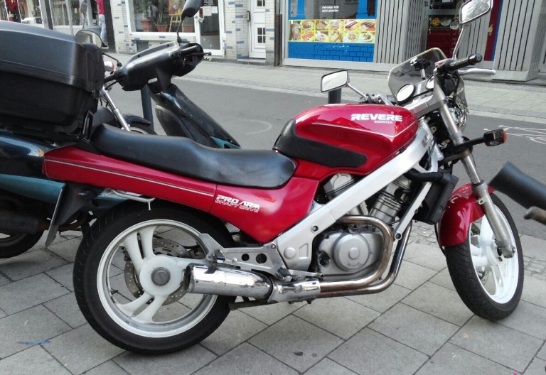 Мотоцикл honda slr 650 — отличный байк для города