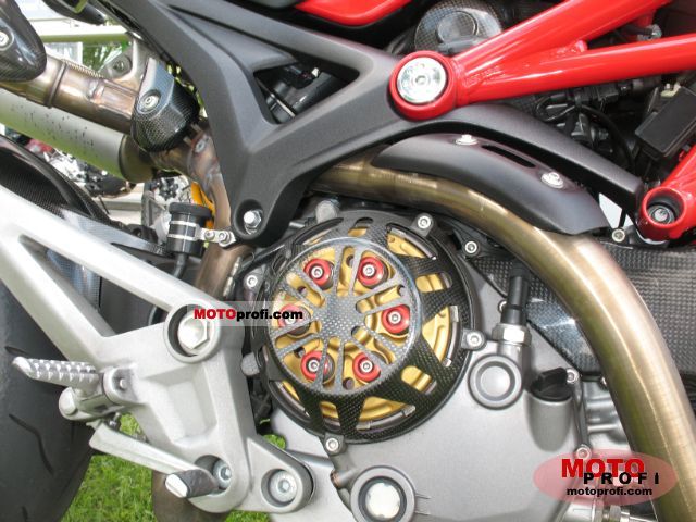 Информация по мотоциклу ducati monster 796