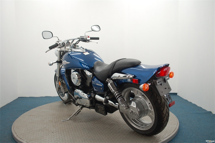 Suzuki VZ1600 Marauder