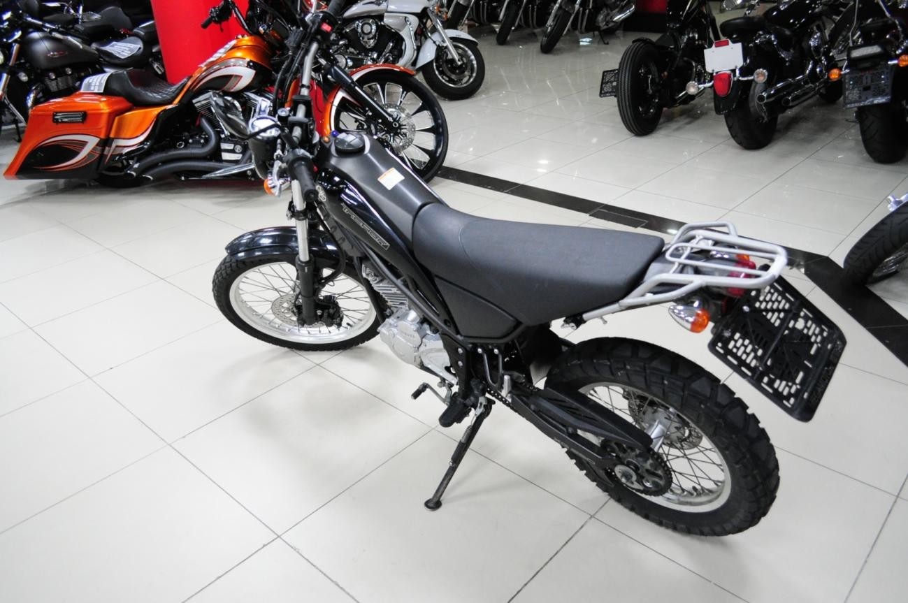Yamaha Tricker (XG) 250 – обзор дорожного мотоцикла