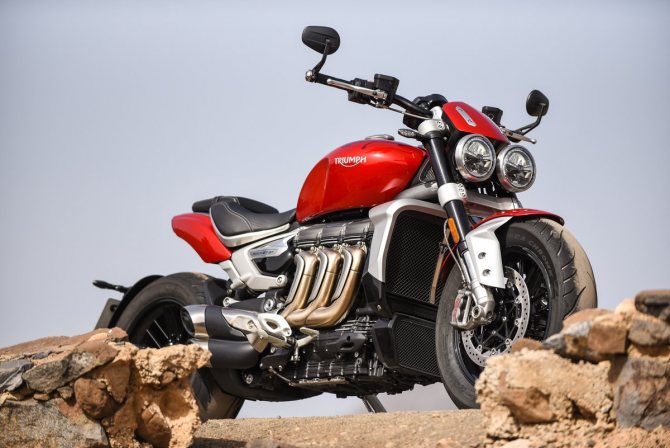 Мотоцикл мотоцикл триумф рокет 3 для ценителей прогрессивного ретро