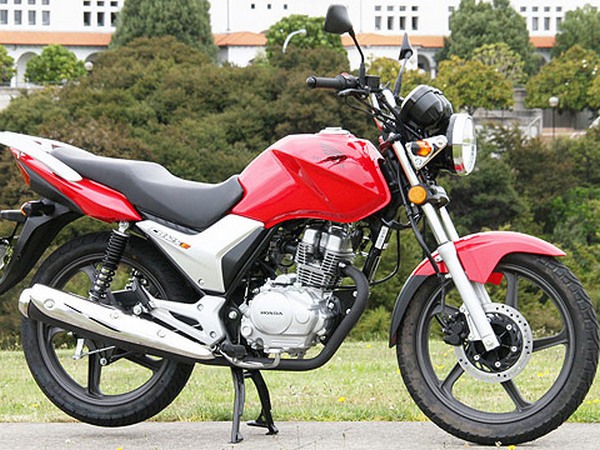 Мотоцикл honda cb 125: типичный байк для городской среды
