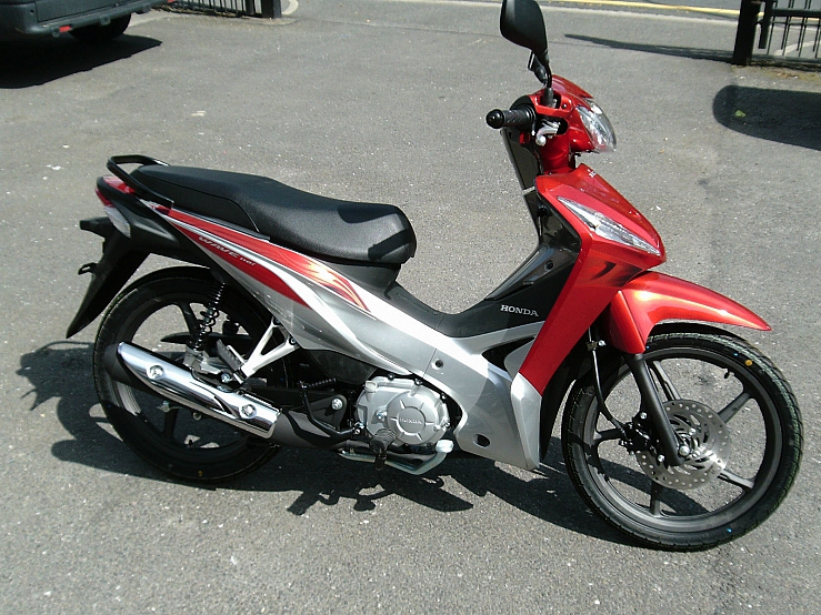 Мотоцикл honda cb 125: обзор, технические характеристики