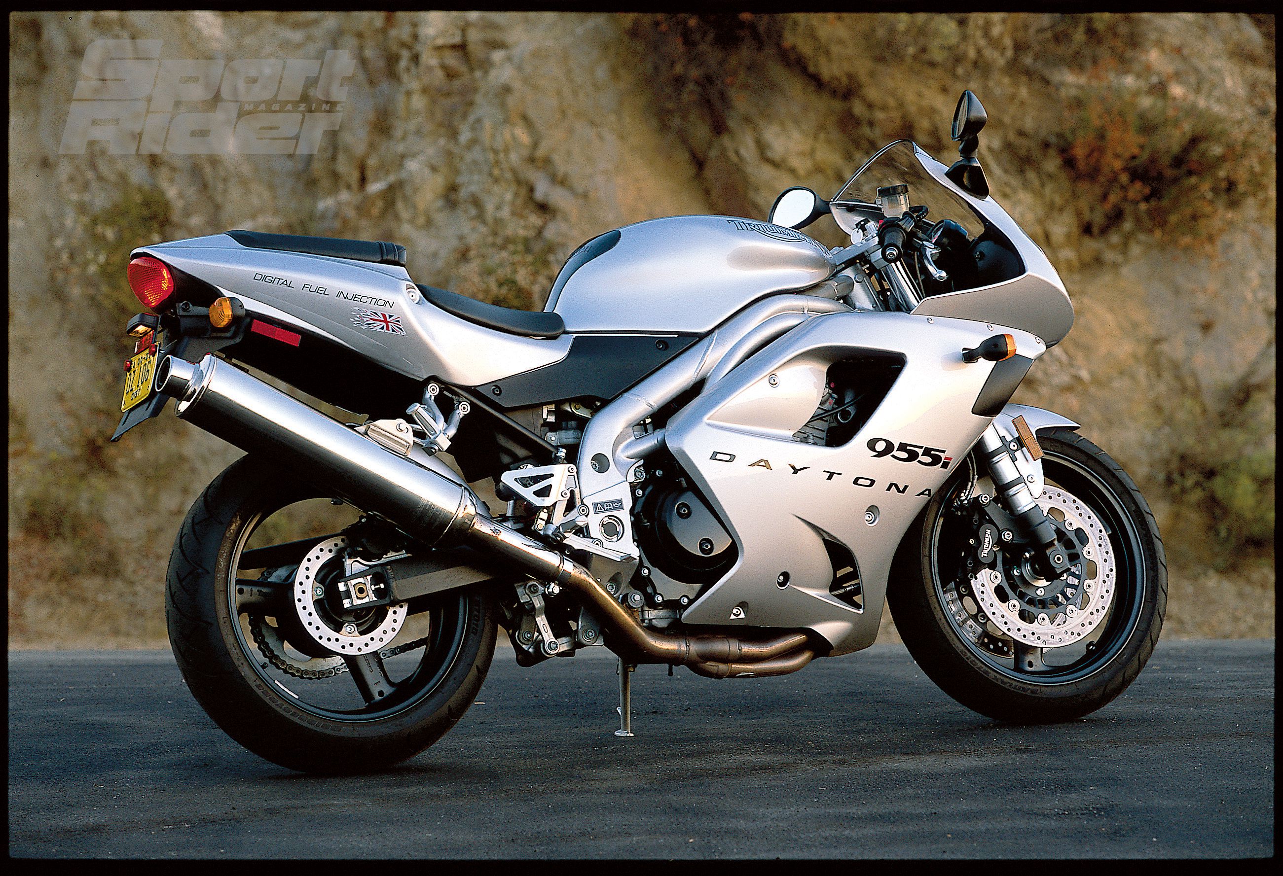 Мотоцикл Triumph Daytona 955i Centennial Edition (2002)